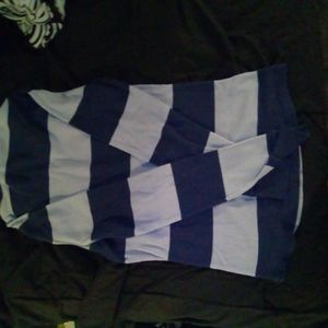 Old navy long sleeve shirt